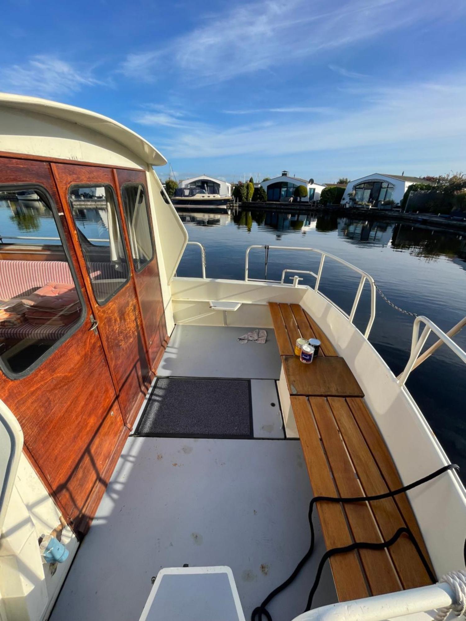 Suesses Motorboot - Bremen Ueberseestadt المظهر الخارجي الصورة