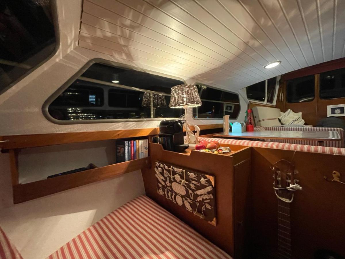 Suesses Motorboot - Bremen Ueberseestadt المظهر الخارجي الصورة